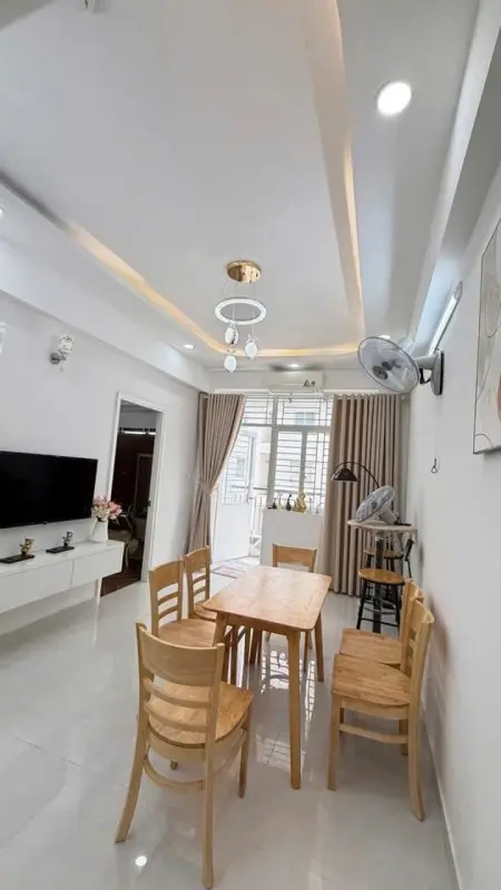 Chung Cư Ung Văn Khiêm, P25, Bt: 1P Ngủ Rộng, Có Nt, 62M2, 8Tr/Th