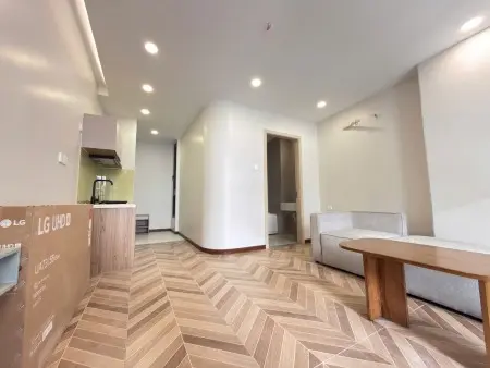 Cho Thuê Căn Hộ 1 Phòng Ngủ Ban Công Siêu Thoáng Mát Tại Nguyễn Cửu Vân, Bình Thạnh