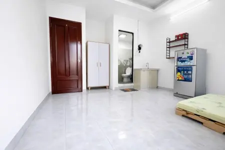 Phòng Trọ Thạch Lam, Tân Phú, Có Máy Lạnh, Ban Công, Cửa Sổ, Full Nội Thất, Ngay Mặt Tiền Thạch Lam
