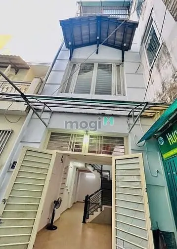 Nhà Đẹp - Lê Văn Huân - Hoàng Hoa Thám - Nhất Chi Mai - K300 - 3 Tầng