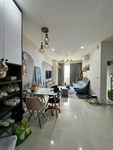 Giá 10Tr5/Th, Chung Cư Hoa Sen, Lạc Long Quân, Q11: 73M2, 2Pn, 2Wc.