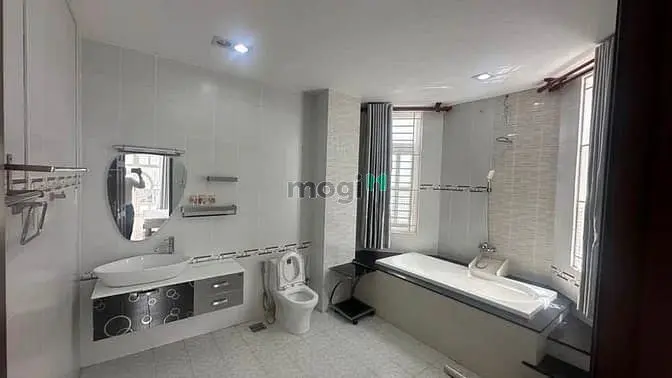 Nhà Trung Tâm Quận 3 - Võ Thị Sáu - 48M2 - 1 Trệt 1 Lầu - Giá 2Ty74