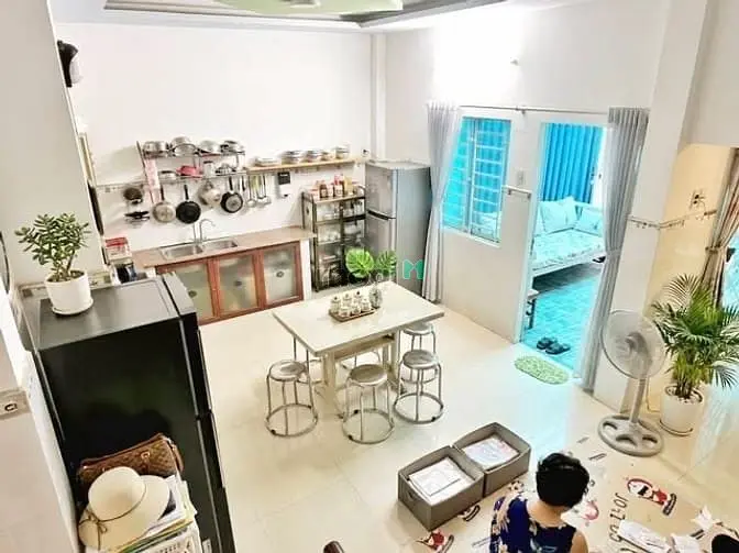 Nhà Đẹp Phú Nhuận - Duy Tân - 48M2 - 1 Trệt 1 Lầu 1 Sân Thượng - Giá 2