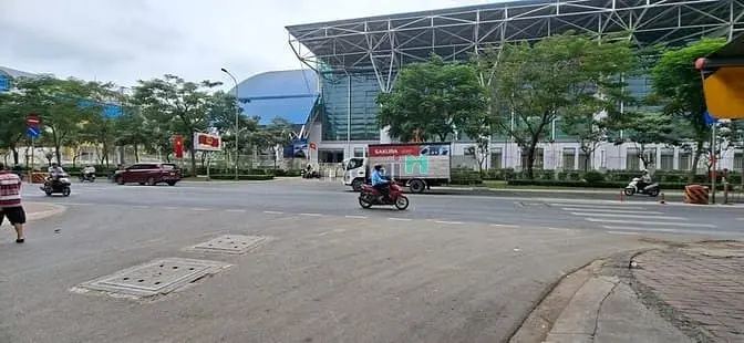 Mặt Phố Điện Biên Phủ - Lê Hồng Phong Q.1O 4.67M X 22M 3 Tầng Bóp Nhẹ