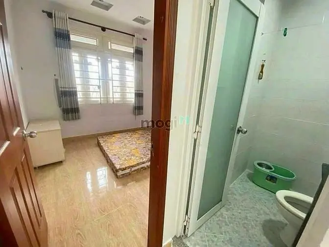 Nhà Giá Tốt: Kha Vạn Cân P.linh Chiểu Q,Tđ 50M2 Giá: 1,95 Tỷ Shr