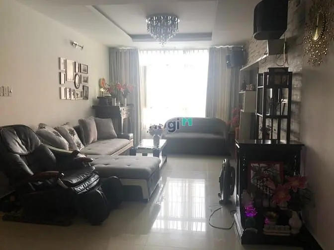 Bán Căn Hộ Sky Garden Phú Mỹ Hưng, 74M2, 2Pn-2Wc, Giá 2 Tỷ 570