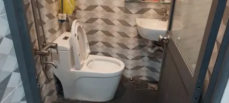 Phòng Ban Công Gần Đh Ufm_Fpt_Hutech 30M2 Chỉ 2 Triệu 8