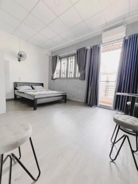 Phòng Trọ Giá Rẻ Ban Công Gần Đh Huflit Q10 Đầy Đủ Nội Thất Gần Công Viên Lê Thị Riêng