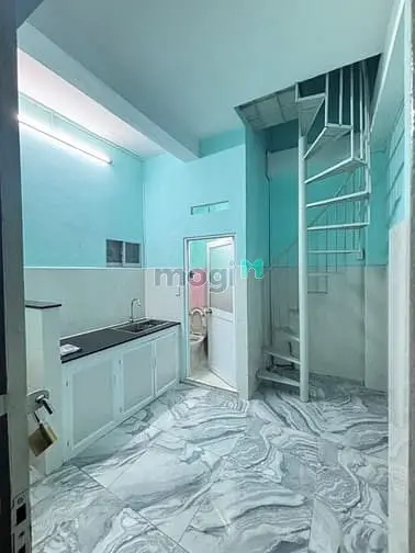 Cho Thuê Nhà 2 Tầng Căn Góc Hẻm 150 Lý Chính Thắng Q3 Chỉ 9Tr