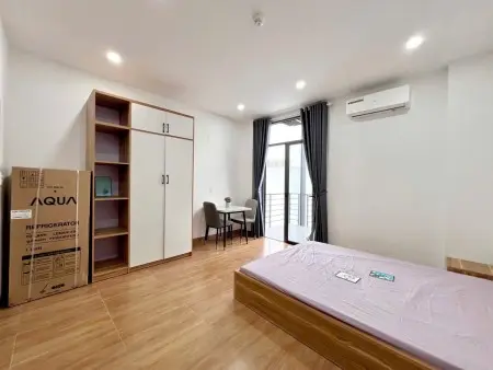 Căn Hộ Studio Ban Công Rộng_Ngay Trung Tâm Quận 2_View Nhiều Cây Xanh Hoà Hợp Với Thiên Nhiên