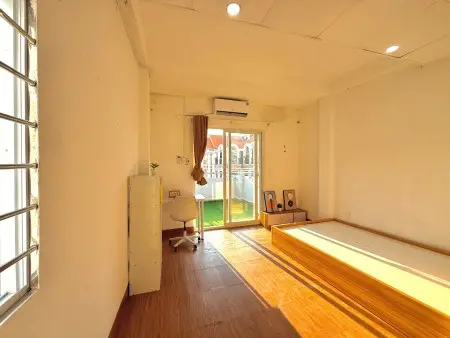 Phòng Trọ Ban Công Rộng – Full Tiện Nghi Ngay Bình Thạnh