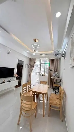 Cc Phú Thọ Q11-Sát Quận 10-Full Nội Thất -66M2 - Thang Máy - Căn Góc T