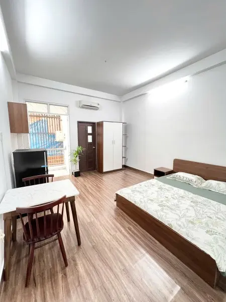 Cho Thuê Phòng Bình Thạnh Ban Công, Máy Giặt Riêng, Gần Chợ Bà Chiểu