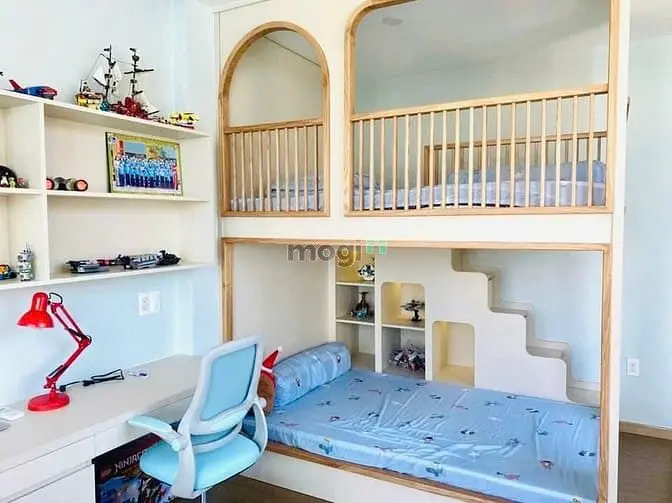 Hàng Hiếm Siêu Phẩm 3 Tầng 45M2 - Lô Góc Hẻm Xe Hơi Giáp Cầu Bông Q.1