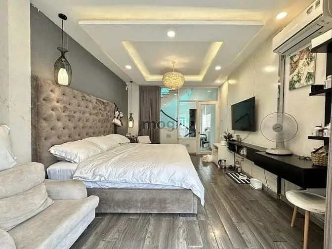 Căn Góc Mặt Tiền Hoa Lan – Phú Nhuận – 61M² (4×16) – 4 Tầng – Hoàn Côn