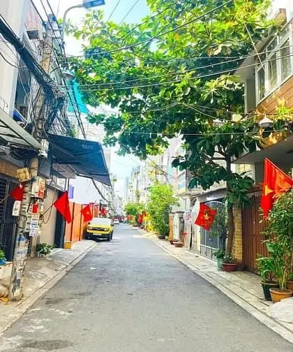 Căn Hộ Dịch Vụ 6 Tầng Tn 100Tr/Tháng Hẻm Nhựa 6M Lý Phục Man, Quận 7