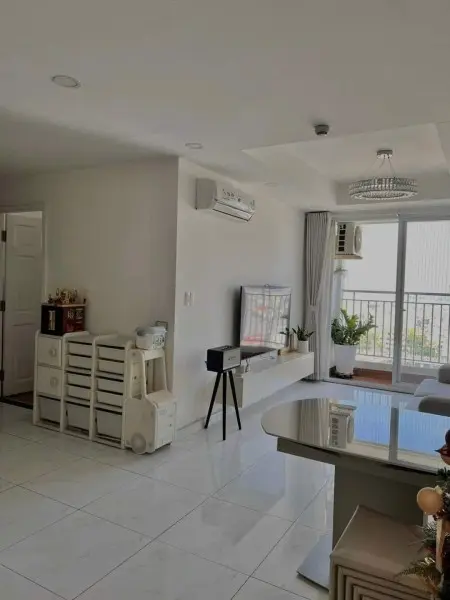 C/C Carillon 7, Tân Thới Hoà, Tp: 2P Ngủ, 1Wc, Nt Mới 13Tr/Th, Bancong