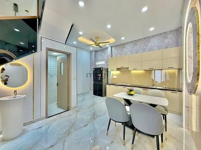 Gần Nguyễn Văn Trỗi - Phú Nhuận - Có Sân Để Xe - 41M2 Nở Hậu Đẹp 5.2M