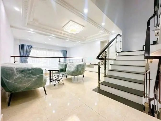 Chỉ 3 Phút Sang Q1 - Lê Văn Linh - 49M2 - 1 Trệt 1 Lửng 1 Lầu - 2Ty650