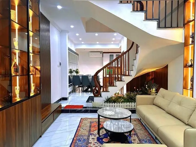 Bán Nhà Đông Ngạc 40M 5 Tầng, Ngõ Kinh Doanh Giá 8 Tỷ