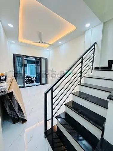 Ngay Quận 1 - 36M2 - Kế Hẽm Ô Tô - 2 Tầng - Phan Đình Phùng - Phú Nhuậ