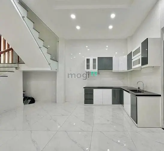 Hẻm Xe Hơi Thông Hoàng Hoa Thám - Nhà 5 Tầng Kết Cấu Btct (46M2) - Hoà