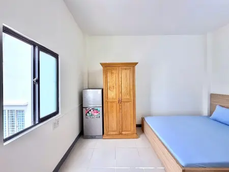 Ngay Ngã Tư Hnagf Xanh, Gần Đh Gtvt, Hutech,...