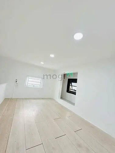 Chỉ 2 Tỷ 420 - Sở Hữu Ngay Nhà 1 Trệt 1 Lầu Tại Nguyễn Thị Định Q2 - 4