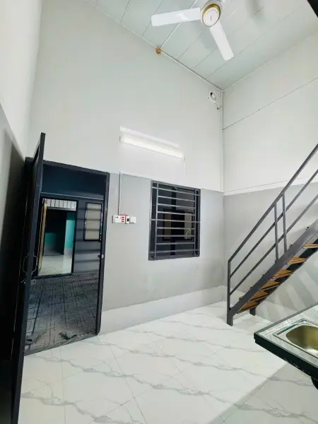 Phòng Mới 100%, Quạt Trần - 1 Gác + 1 Phòng Ngủ