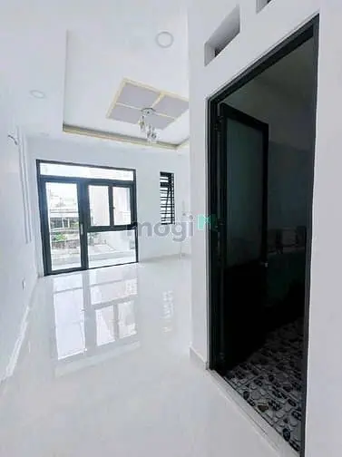 Hxh Cách 1 Căn Ra Mặt Tiền Ngay Phan Văn Trị Giao Phạm Văn Đồng - 2 Tầ