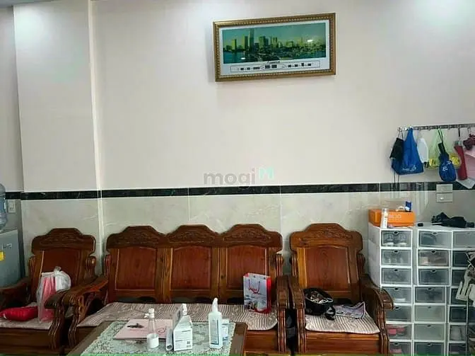 Nhà Đẹp Hẻm Xe Hơi Lê Hồng Phong 4Mx8M 3Pn 4Wc