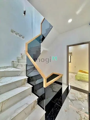 Gần Nguyễn Văn Trỗi - Phú Nhuận - Có Sân Để Xe - 41M2 Nở Hậu Đẹp 5.2M