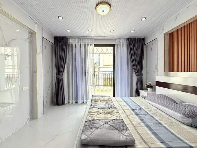 Bán Gấp Nhà Mới Đường Trần Quang Diệu, Phường 13, Quận 3, 5 Tầng, Giá