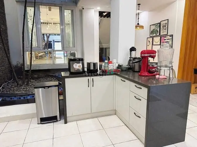 Hxh Nguyễn Văn Trỗi – Phú Nhuận – 176.3M² (6×27) – 4 Tầng – Hẻm Vip Ô