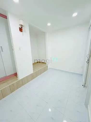Chỉ 2 Tỷ 420 - Sở Hữu Ngay Nhà 1 Trệt 1 Lầu Tại Nguyễn Thị Định Q2 - 4