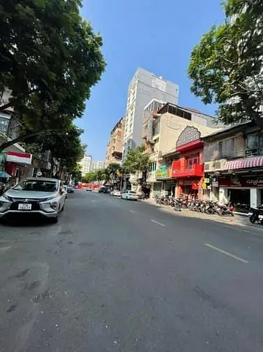 Cho Thuê Nhà 37-39 Đông Du - Khu Phố Tây, Phù Hợp Nhà Hàng, Cafe