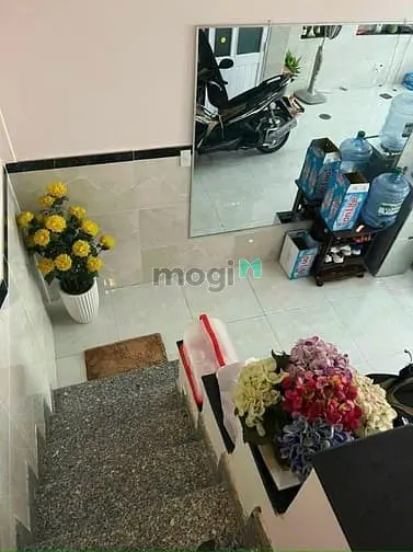 Nhà Đẹp Hẻm Xe Hơi Lê Hồng Phong 4Mx8M 3Pn 4Wc