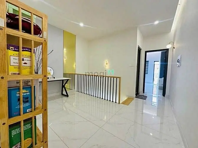 Nhà Đẹp Xịn Sò Tăng Nhơn Phú,Q9-Dt:50M²-Giá:1Tỷ3-3Pn 3Wc-Ntcb-Plrr