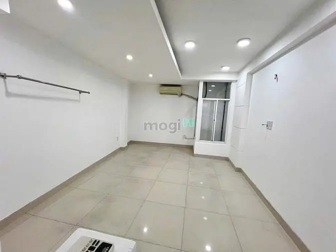 Bán Nhanh Nhà 3 Lầu St 5Pn Hẻm 3M Huỳnh Tấn Phát Cách Quận 1 Chỉ 3P