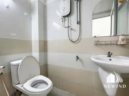 Phòng Trọ Studio - Vị Trí Đắc Địa: Gần Trung Tâm, Thuận Tiện Di Chuyển Đến Các Trường Học