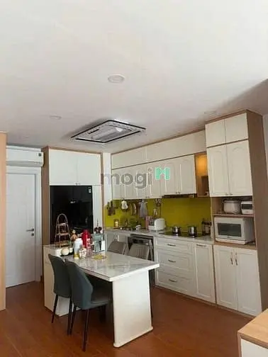 Bán Căn Hộ Kim Hồng, Vườn Lài Tân Phú -79M2 Chỉ 4Ty2 Sổ Riêng Thang