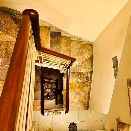 Nhà Đẹp Phú Nhuận - Thích Quảng Đức - 45M2 - 1 Trệt 1 Lầu -Giá 2 Tỷ 43