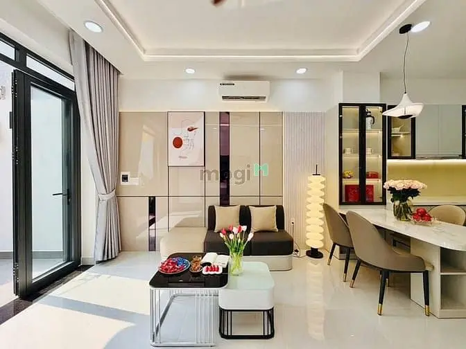 Chủ Muốn Bán Căn Nhà Ngay Mặt Tiền Đường Đinh Tiên Hoàng Q1