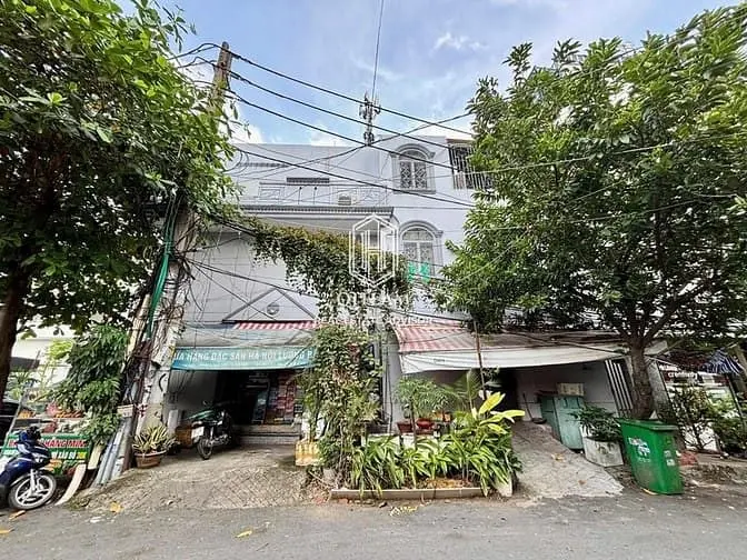 Cho Thuê Nhà Góc 2Mặt Tiền 14 Quốc Hương, P.thảo Điền, Q2 - Dt 6X15M