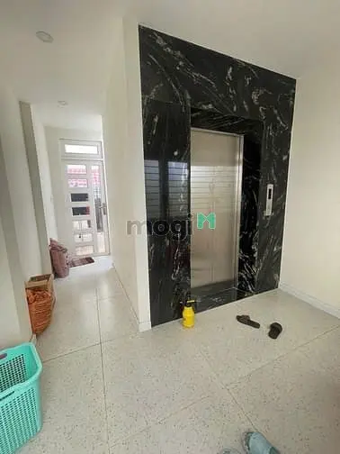 Siêu Phẩm Phú Nhuận - Hẻm Ô Tô - 5 Tầng - Thang Máy - Hồ Cá Koi