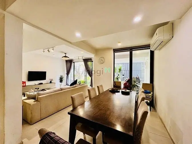 Biệt Thự Cao Cấp - Trung Tâm Phú Nhuận - Khu Sân Bay - Hoàng Văn Thụ