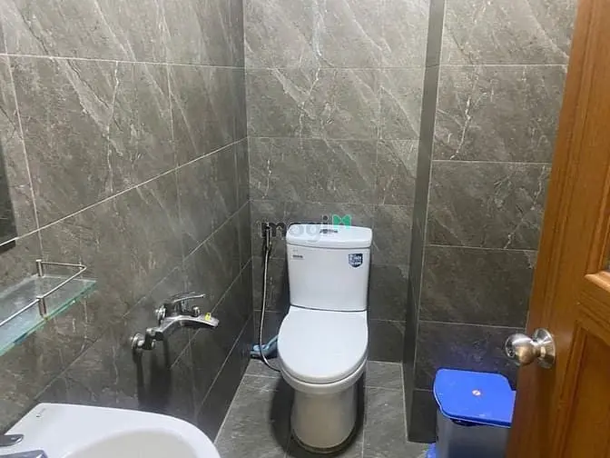 Giá 22Triệu - Mặt Bằng Mặt Tiền Nguyễn Ngọc Lộc, Q10 - Trệt Lầu