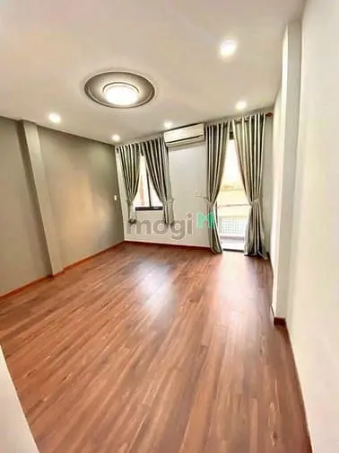 Công Chúa Ngọc Hân Q.11 - Nhà Đẹp Giá Rẻ 4,5M X 9M 3Pn 4Wc Vào Ở Ngay