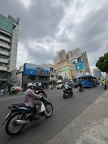 Siêu Phẩm Sân Bay - Vip Phú Nhuận - 270M2 - 1 Bước Ra Công Viên Hvt