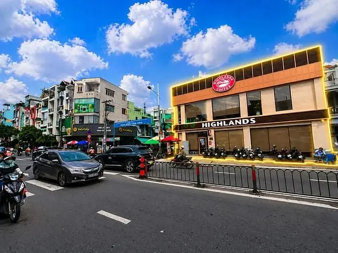 Bán Nhà Góc 2Mt Dương Bá Trạc 14M - Đang Cho Highlands Coffee Thuê